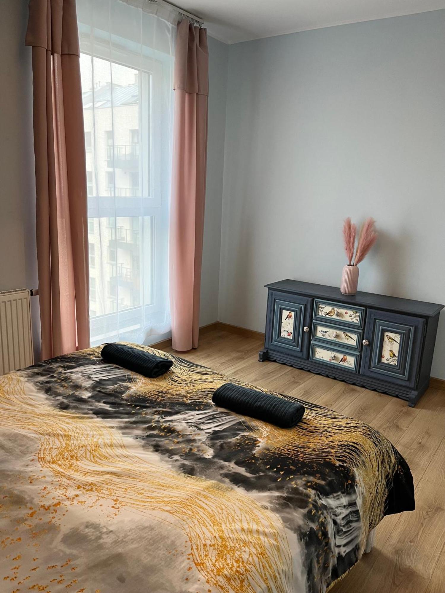 Oldtown Retro Apartment By Marina With Balcony For 6 People Gdańsk Eksteriør bilde