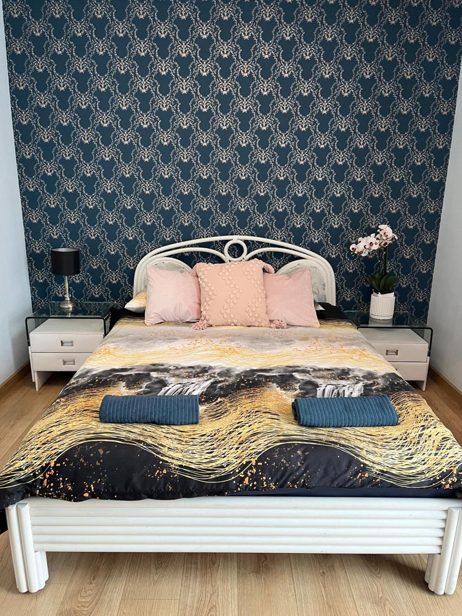 Oldtown Retro Apartment By Marina With Balcony For 6 People Gdańsk Eksteriør bilde