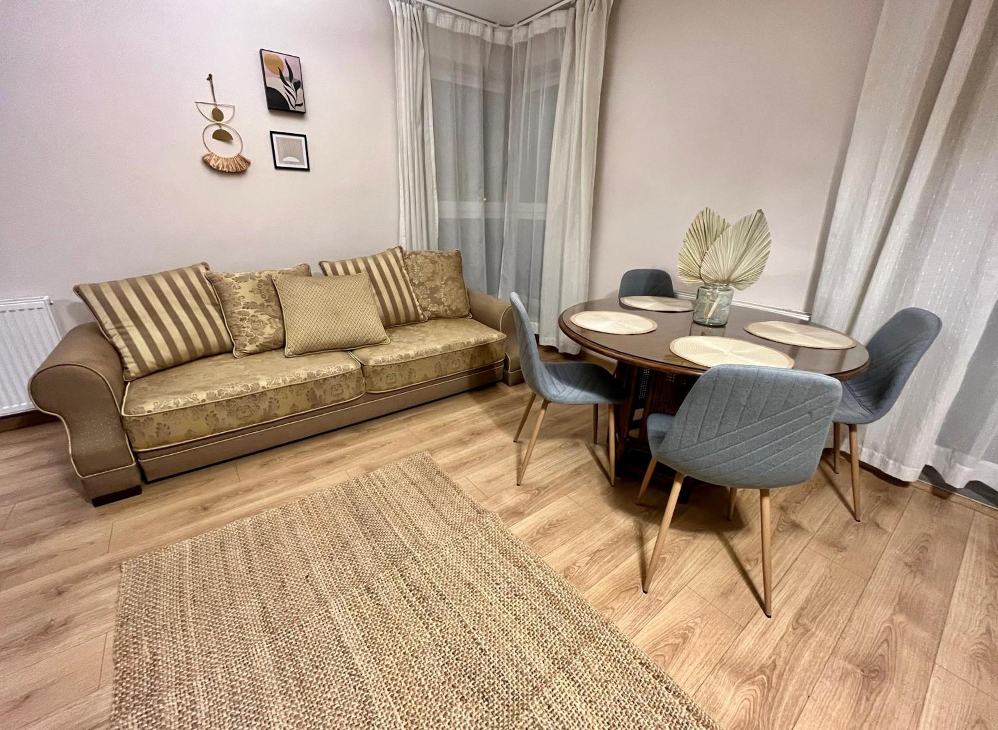 Oldtown Retro Apartment By Marina With Balcony For 6 People Gdańsk Eksteriør bilde